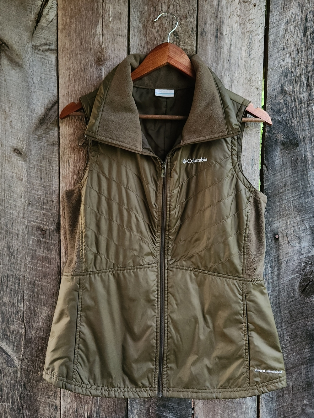 Columbia Women's Omni-shield Olive Quilted Insulated Vest